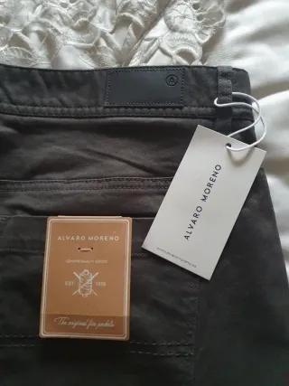 Pantalón Álvaro Moreno Talla 48 Gris