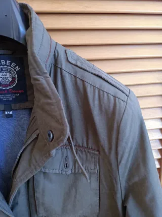 Cazadora CABBEEN verde