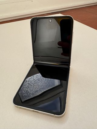 Samsung Galaxy ZFlip 6 color naranja especial