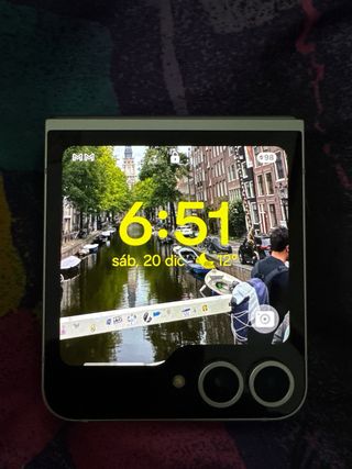 Samsung Galaxy ZFlip 6 color naranja especial