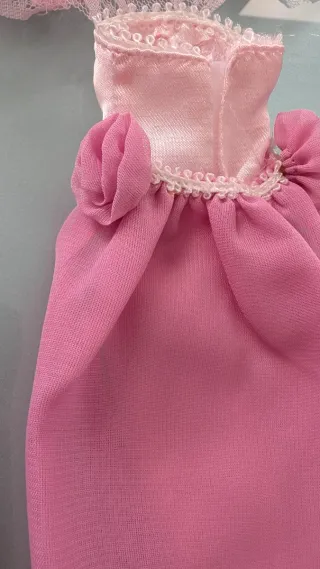 Lotto 5 abiti Barbie