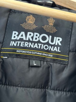 Cazadora Barbour international