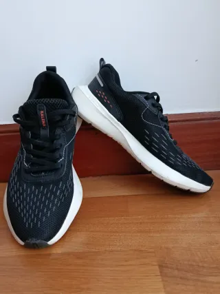 Zapatillas Kalenji JF 100.1 Negras y Blancas