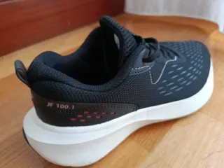 Zapatillas Kalenji JF 100.1 Negras y Blancas