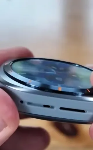 Samsung Galaxy watch Ultra 2025 blu