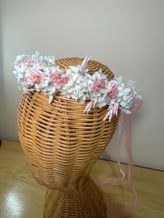 Corona diadema de flores preservadas