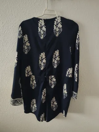 Vestido azul marino estampado