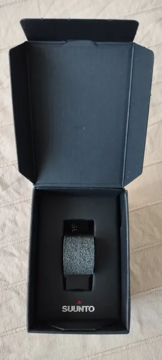 Caja Reloj Suunto Negra