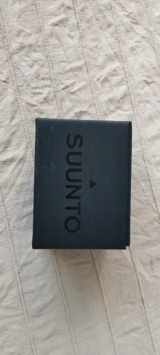Caja Reloj Suunto Negra