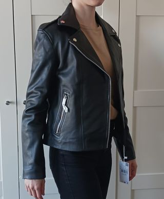 Chaqueta 100% cuero MANGO mujer XXS