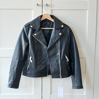 Chaqueta 100% cuero MANGO mujer XXS