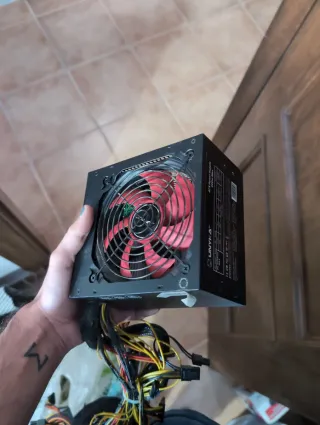 Fuente Alimentación UNYKA 600W ATX