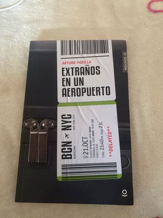 Extraños en un aeropuerto