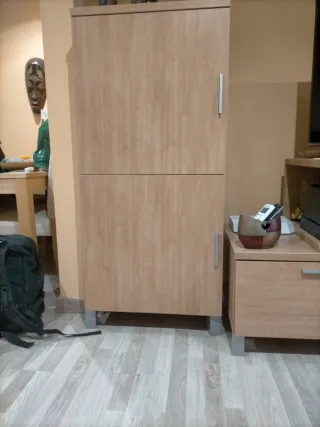 Mueble de comedor madera