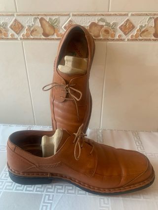 Zapatos Fluchos Piel Marrón Talla 43