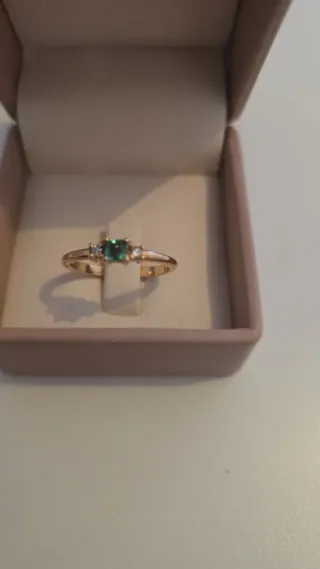 Anillo Oro 18k Esmeralda Colombiana Diamantes