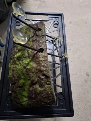 Acuario con tapa, filtro y rampa