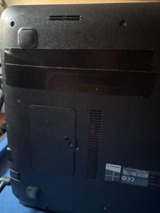 Portátil Asus A555L Plata y Negro