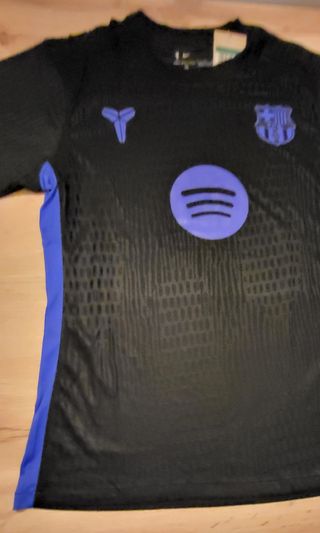 Camiseta Nike Hombre Negra y Azul