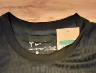 Camiseta Nike Hombre Negra y Azul