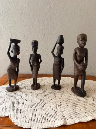 Set 4 Statuine Africane Vintage Legno Intagliato