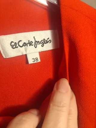 Vestido rojo de fiesta asimétrico