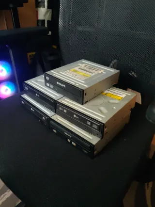 Lote 1 Lectora, 4 Grabadoras DVD LG Philips Sony