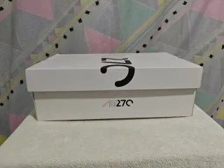 Zapatillas Nike Air Max 270 Blancas y Negras