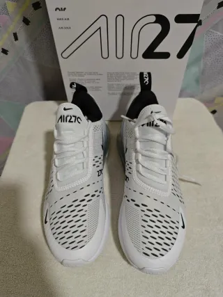 Zapatillas Nike Air Max 270 Blancas y Negras