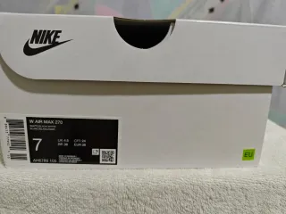 Zapatillas Nike Air Max 270 Blancas y Negras