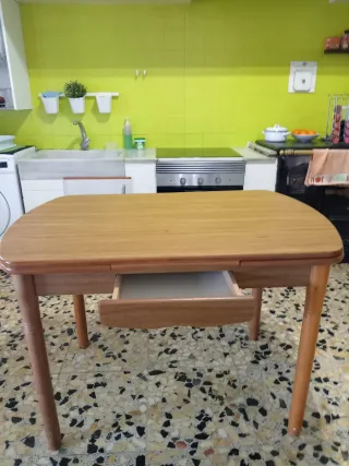 Set de mesa cocina y sillas