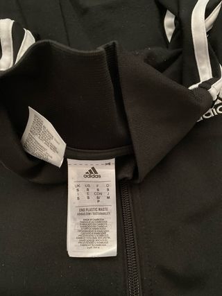 Chándal Adidas Negro con Rayas Blancas
