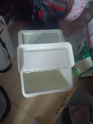 Organizador blanco de plástico