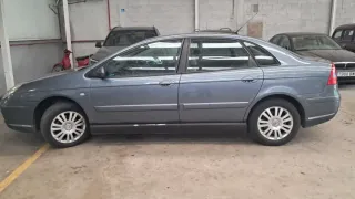 Citroën C5 Gris Oscuro 2000cc 16v 145 caballos