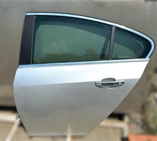 Sportello posteriore Opel Insignia lato guida