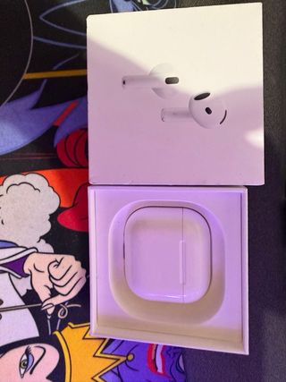 Airpods 4 Apple ( Cancelación de ruido activa )