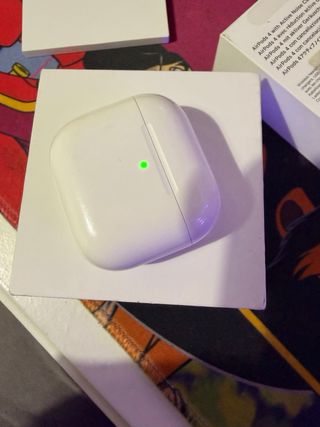 Airpods 4 Apple ( Cancelación de ruido activa )