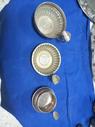 Decoración antigua con monedas