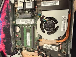 Computer Lenovo Nero