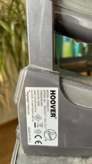 Aspiradora Escoba Hoover 22V Sin Cable