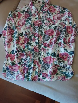 Camisa mujer floreada