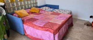 Sofá Cama Azul con Arcón como nuevo