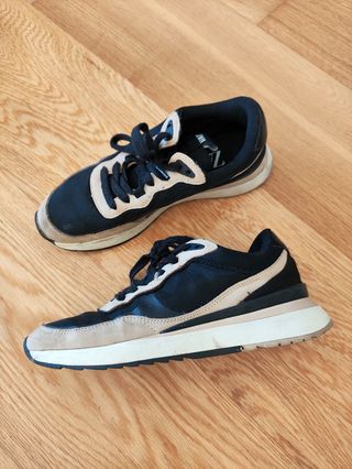 Zapatillas Zara negras y marrones