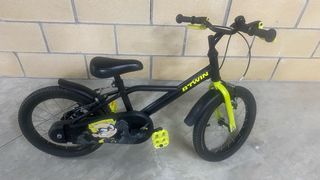 Bicicleta Btwin 16 Dark Hero 500