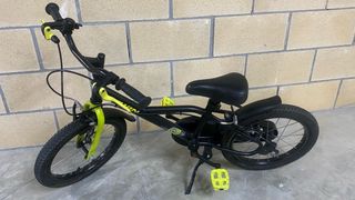 Bicicleta Btwin 16 Dark Hero 500