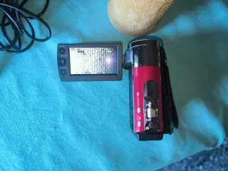 Cámara Panasonic SDR-S50 Roja