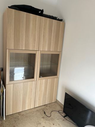 Vitrina BESTÅ Ikea