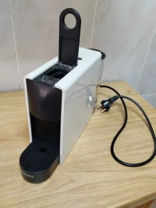 Cafetera Nespresso Krups para piezas
