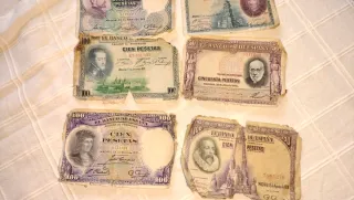Billetes antiguos españoles años 25,28,31,y 1935