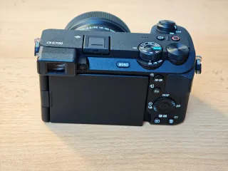 Cámara Sony a6700 + Objetivo 16-50 II Nuevo